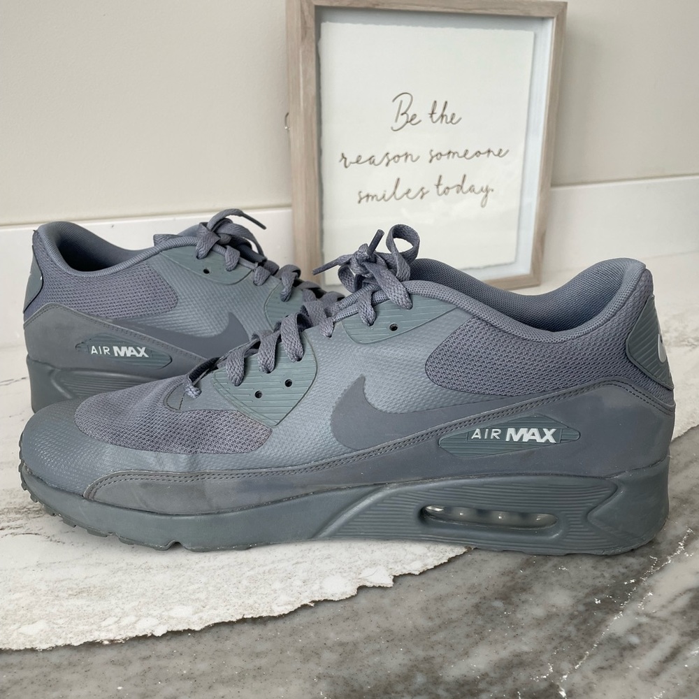 Men’s Nike Airmax Sneakers 2016